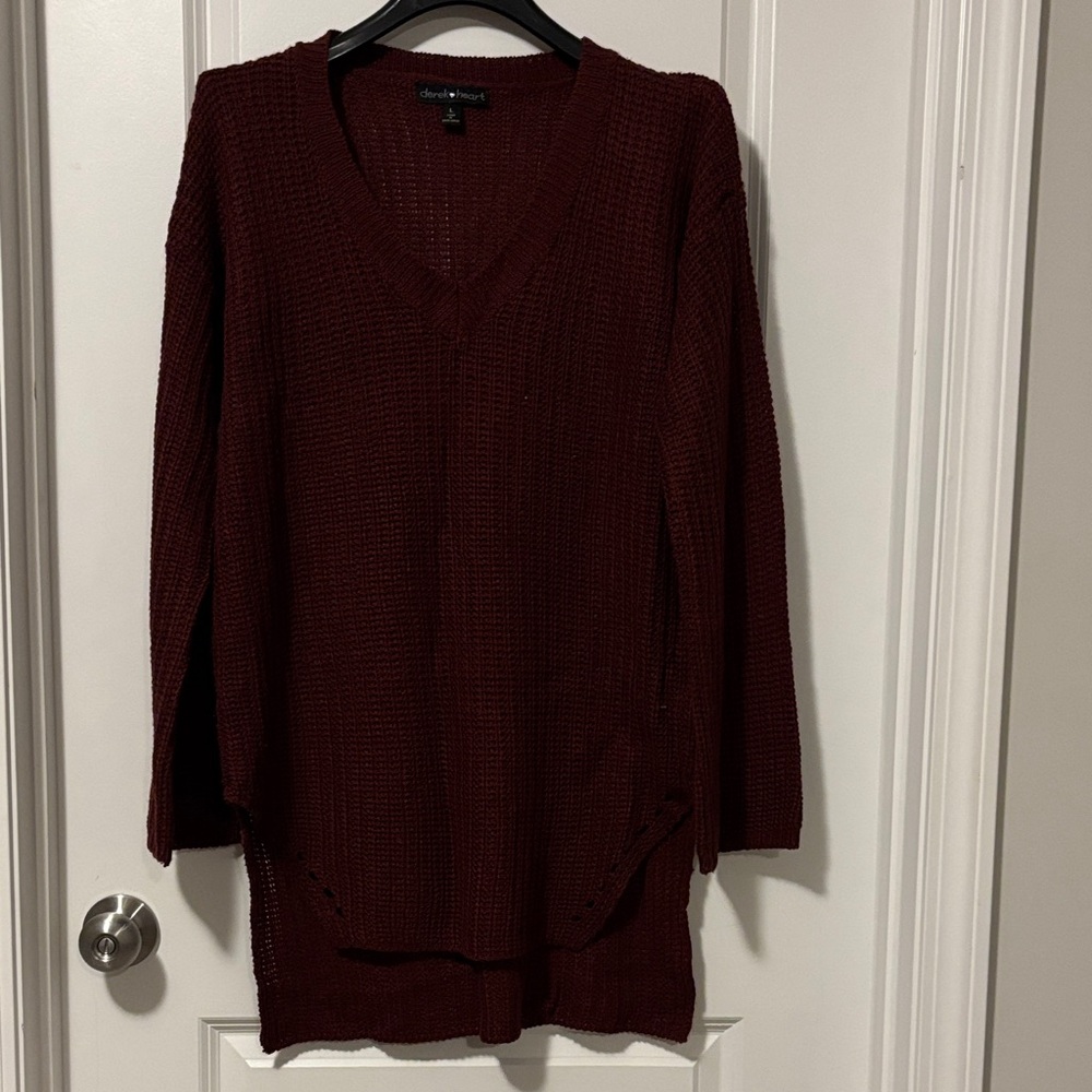 Derek Heart Maroon Knit Sweater
